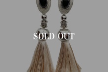 ellipse tassel pierce -Beige-