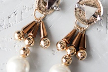 nest pearl pierce