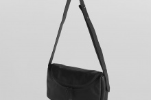real leather round zip shoulder bag