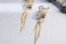 crisp earrings -Gold-