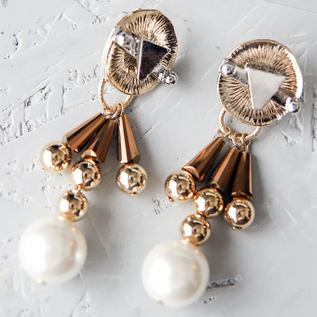 nest pearl pierce
