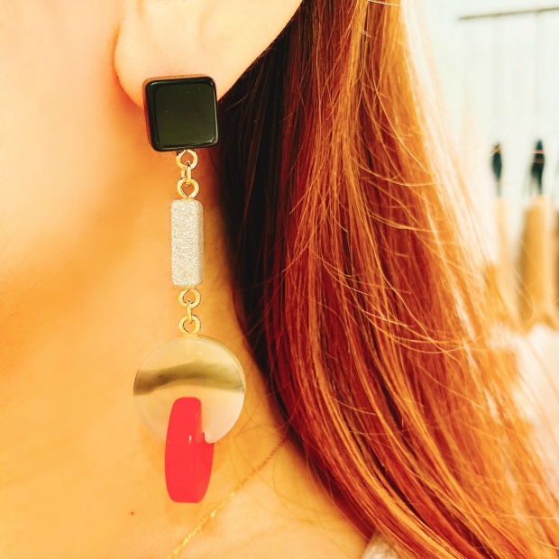 O/OVAL / ピアス【ER-037】RED MIX 金属アレルギー対応