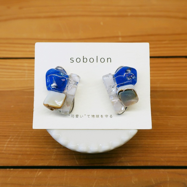 sobolon / ピアス crystal