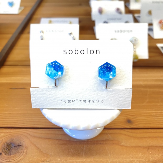 sobolon / イヤリングS Hexagon