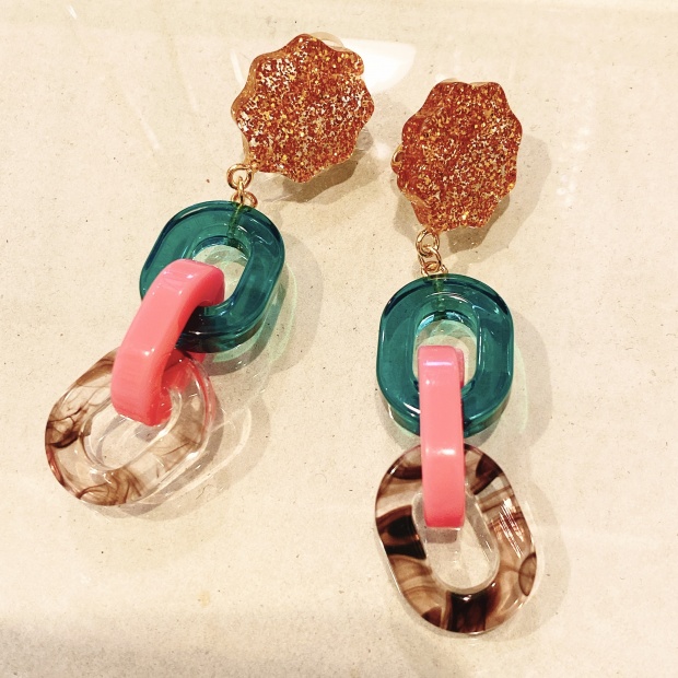 O/OVAL / イヤリング CHAIN EARRINGS【ER-036】GREEN MIX 金属アレルギー対応