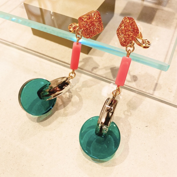 O/OVAL / イヤリング【ER-037】GREEN MIX 金属アレルギー対応